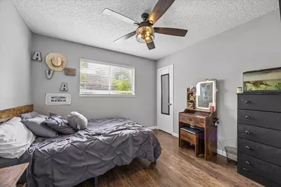 2011 Victoria Court, League City, TX 77573 - Photo 17