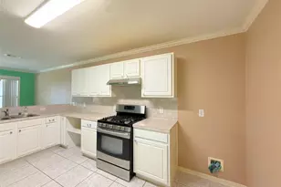 16015 Youpon Valley Dr, Houston, TX 77073 - Photo 11