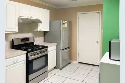 16015 Youpon Valley Drive, Houston, TX 77073 - Photo 13