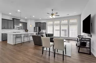 549 Cedar Harbor Ct, Conroe, TX 77304 - Photo 5