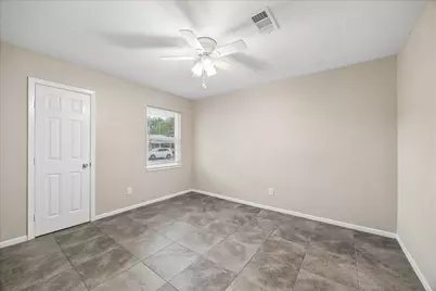 1110 E Rutgers Lane, Deer Park, TX 77536 - Photo 5