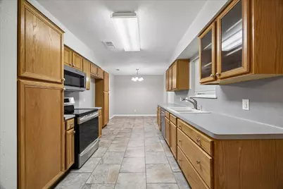 1110 E Rutgers Lane, Deer Park, TX 77536 - Photo 3
