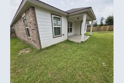 9222 Melmack Drive, Rosharon, TX 77583 - Photo 17