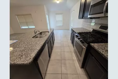 9222 Melmack Drive, Rosharon, TX 77583 - Photo 3