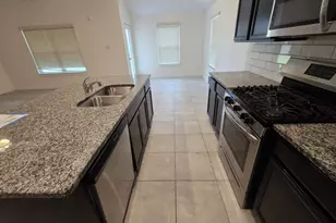 9222 Melmack Dr, Rosharon, TX 77583 - Photo 3