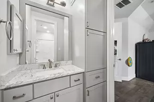 12515 Overcup Dr, Houston, TX 77024 - Photo 35
