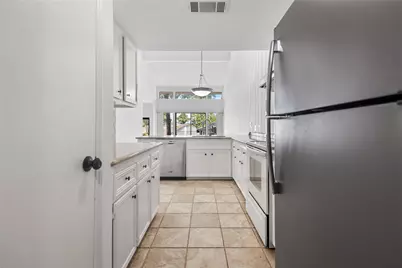 31 April Village, Montgomery, TX 77356 - Photo 5