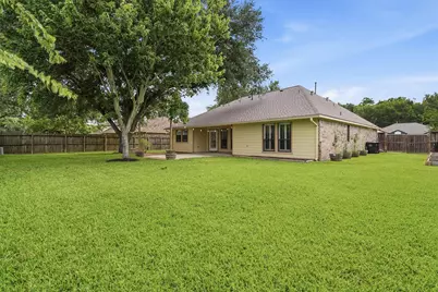 1996 Brentwood Drive, Alvin, TX 77511 - Photo 25