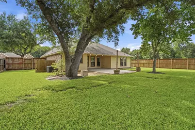 1996 Brentwood Drive, Alvin, TX 77511 - Photo 27