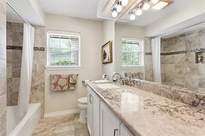 1301 Plantation Drive, Dickinson, TX 77539 - Photo 17
