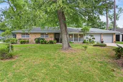 1301 Plantation Drive, Dickinson, TX 77539 - Photo 1