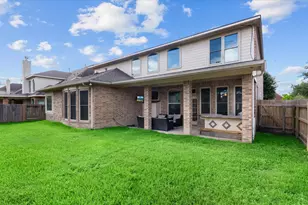 12009 Banks Run Dr, Pearland, TX 77584 - Photo 15