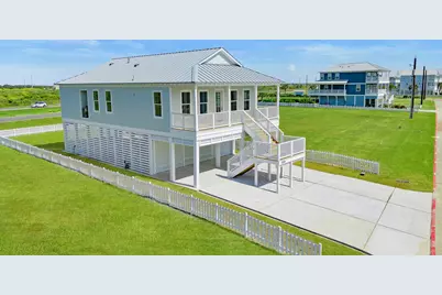 11534 Sea Butterfly, Galveston, TX 77554 - Photo 3