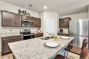 312 Pecos Dr, Huntsville, TX 77340 - Photo 11