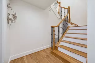 21 Briar Hollow Ln, Houston, TX 77027 - Photo 9