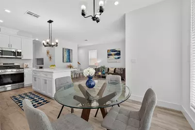 5027 Willow Glen Drive #B, Houston, TX 77033 - Photo 5