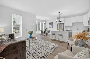 5027 Willow Glen Dr, Houston, TX 77033 - Photo 3