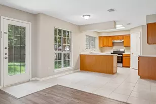 14302 Arborcrest St, Houston, TX 77062 - Photo 9