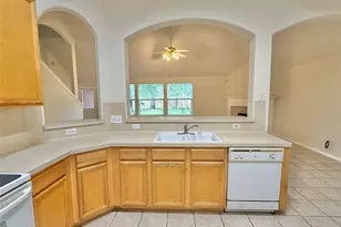 110 S Merryweather Cir, The Woodlands, TX 77384 - Photo 25