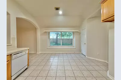 110 S Merryweather Circle, The Woodlands, TX 77384 - Photo 27