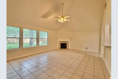 110 S Merryweather Circle, The Woodlands, TX 77384 - Photo 15