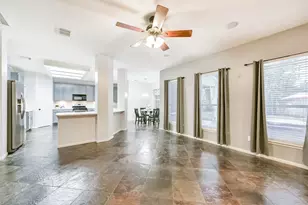 12902 Chalfield Cir, Houston, TX 77044 - Photo 9