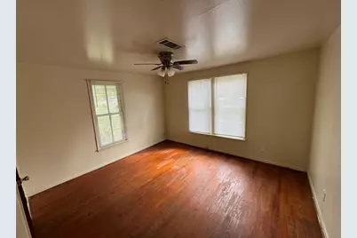 500 Tanner Avenue, Cleveland, TX 77327 - Photo 5