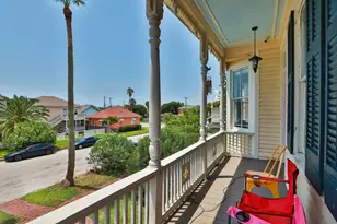2520 Ave P 1/2, Galveston, TX 77550 - Photo 35