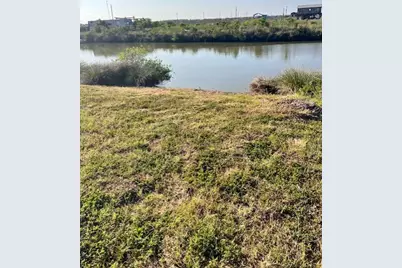 278 Seaview Street, Sargent, TX 77414 - Photo 3
