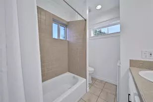 520 W 15th St, Houston, TX 77008 - Photo 17