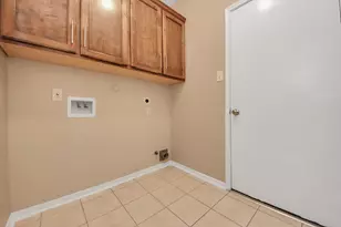 704 Harvard Pointe Dr, League City, TX 77573 - Photo 25