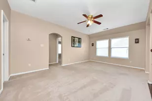 704 Harvard Pointe Dr, League City, TX 77573 - Photo 31