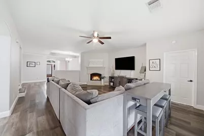 5315 Silver Oak Drive, Pasadena, TX 77505 - Photo 9