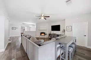5315 Silver Oak Dr, Pasadena, TX 77505 - Photo 9