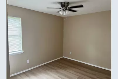 9910 Stonemont Road, La Porte, TX 77571 - Photo 13