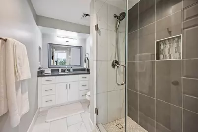 15 Greenway Plaza #6C, Houston, TX 77046 - Photo 13