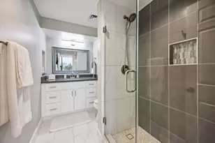 15 Greenway Plz, Houston, TX 77046 - Photo 13
