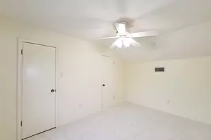 3 Thunderbird Cir, Baytown, TX 77521 - Photo 27