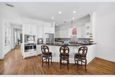 1129 Oxford Street #B, Houston, TX 77008 - Photo 11