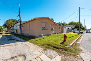 1014 48th St, Galveston, TX 77550 - Photo 1