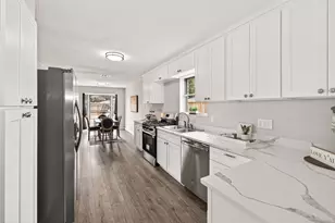 9110 Vickijohn Dr, Houston, TX 77031 - Photo 11