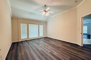 103 Greenridge Cir, League City, TX 77573 - Photo 11