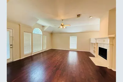 103 Greenridge Circle, League City, TX 77573 - Photo 5