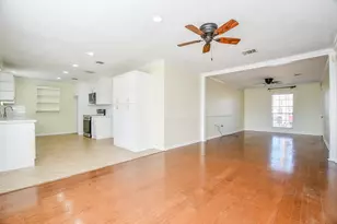 11519 Hornbrook Dr, Houston, TX 77099 - Photo 7