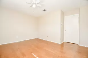 11519 Hornbrook Dr, Houston, TX 77099 - Photo 15