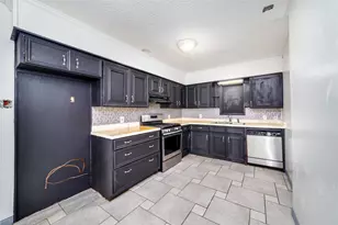 1309 Jefferson St, Baytown, TX 77520 - Photo 19