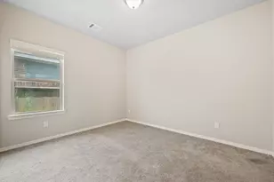 24734 Russet Bluff Trl, Houston, TX 77336 - Photo 15