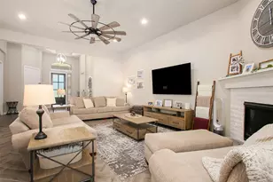 13013 Deep Marine Dr, Texas City, TX 77568 - Photo 7