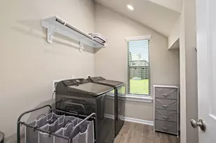 13013 Deep Marine Dr, Texas City, TX 77568 - Photo 25