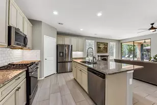 24407 Hollow Gate Meadow Ct, Spring, TX 77389 - Photo 7